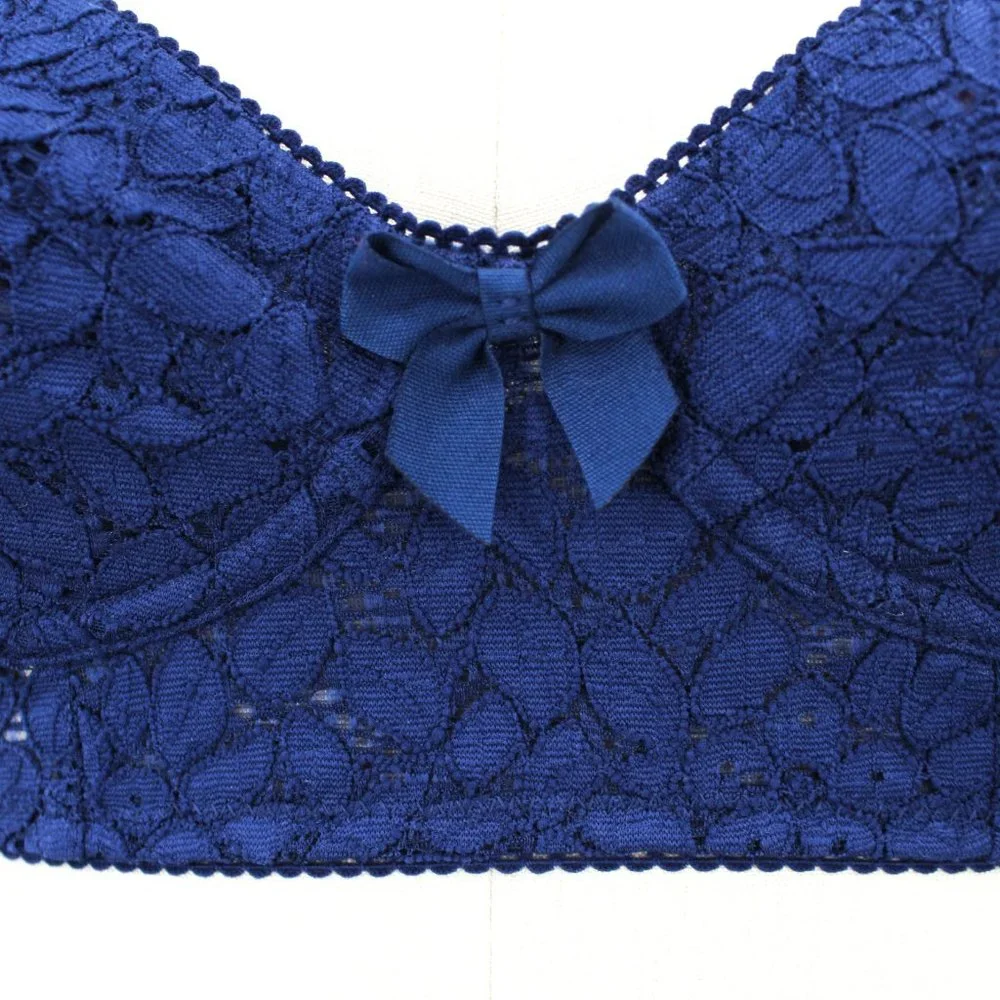 VTG 1970s Blue Lace Bra Sheer Floral Lingerie Adj. Hook Eye 28AB XS/S Unlined - Picture 8 of 8